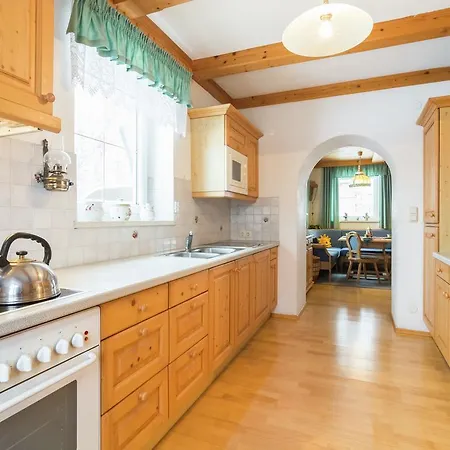 Cozy In Near Ski Area